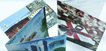 brochures by PrintMoment